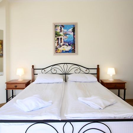 Villa Livia Boutique Apartments Ravda Exteriör bild