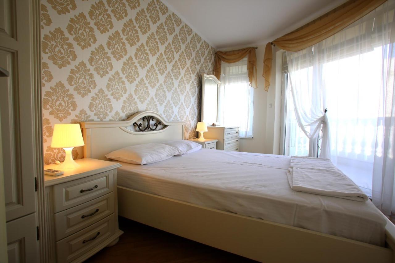 Villa Livia Boutique Apartments Ravda Exteriör bild