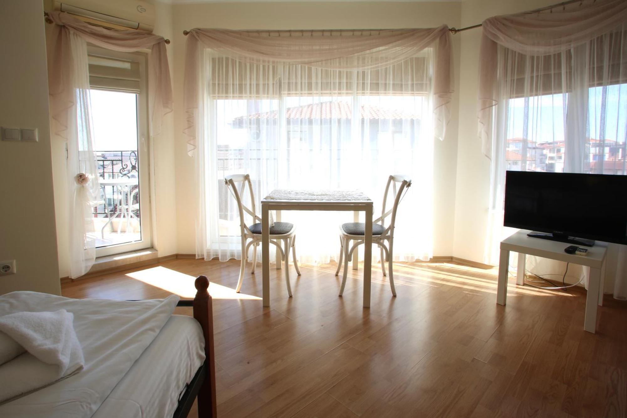 Villa Livia Boutique Apartments Ravda Exteriör bild