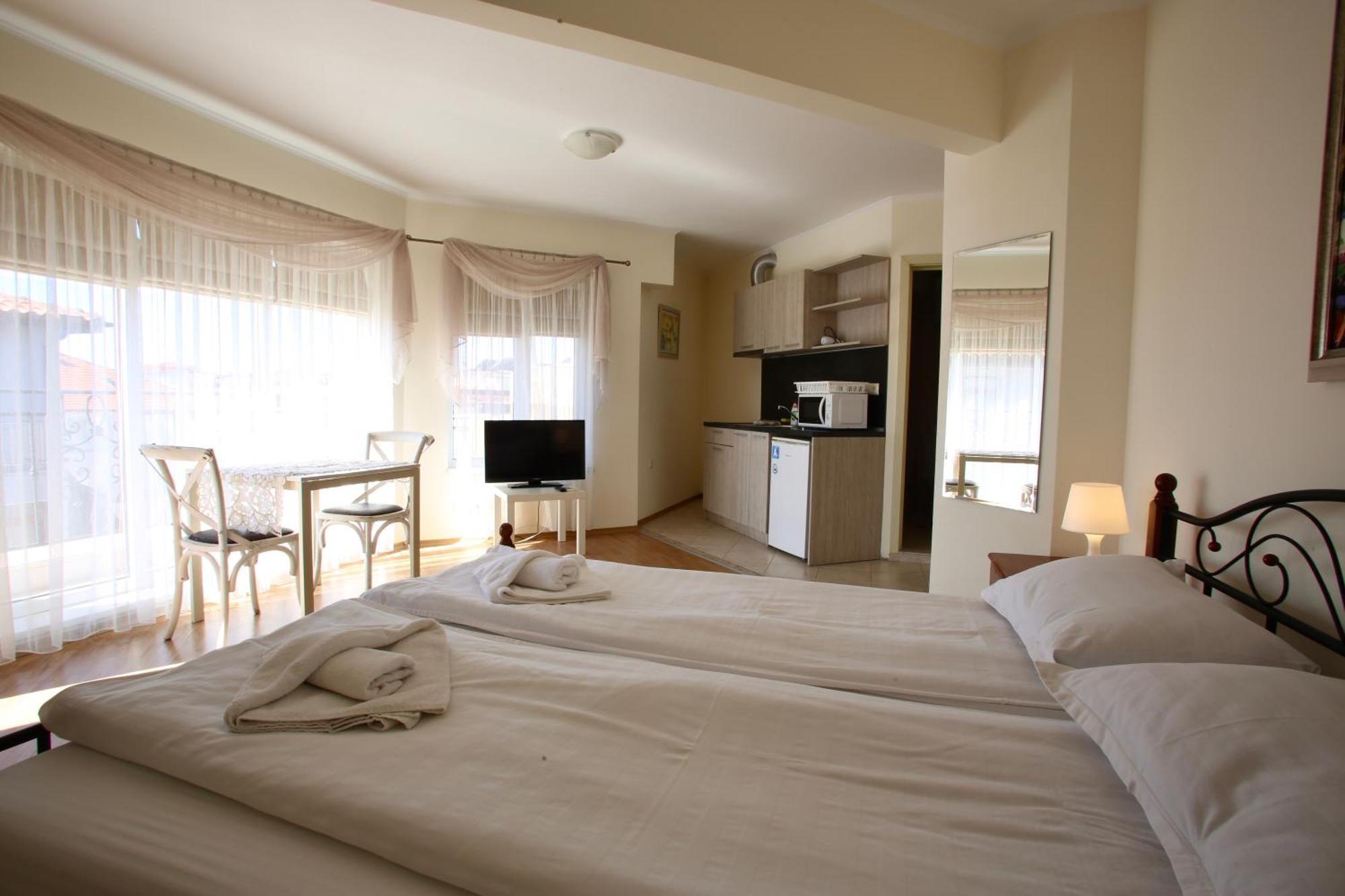Villa Livia Boutique Apartments Ravda Exteriör bild