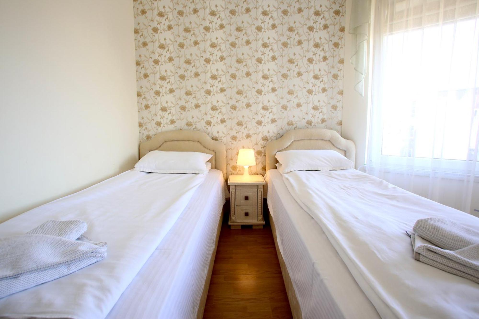 Villa Livia Boutique Apartments Ravda Exteriör bild